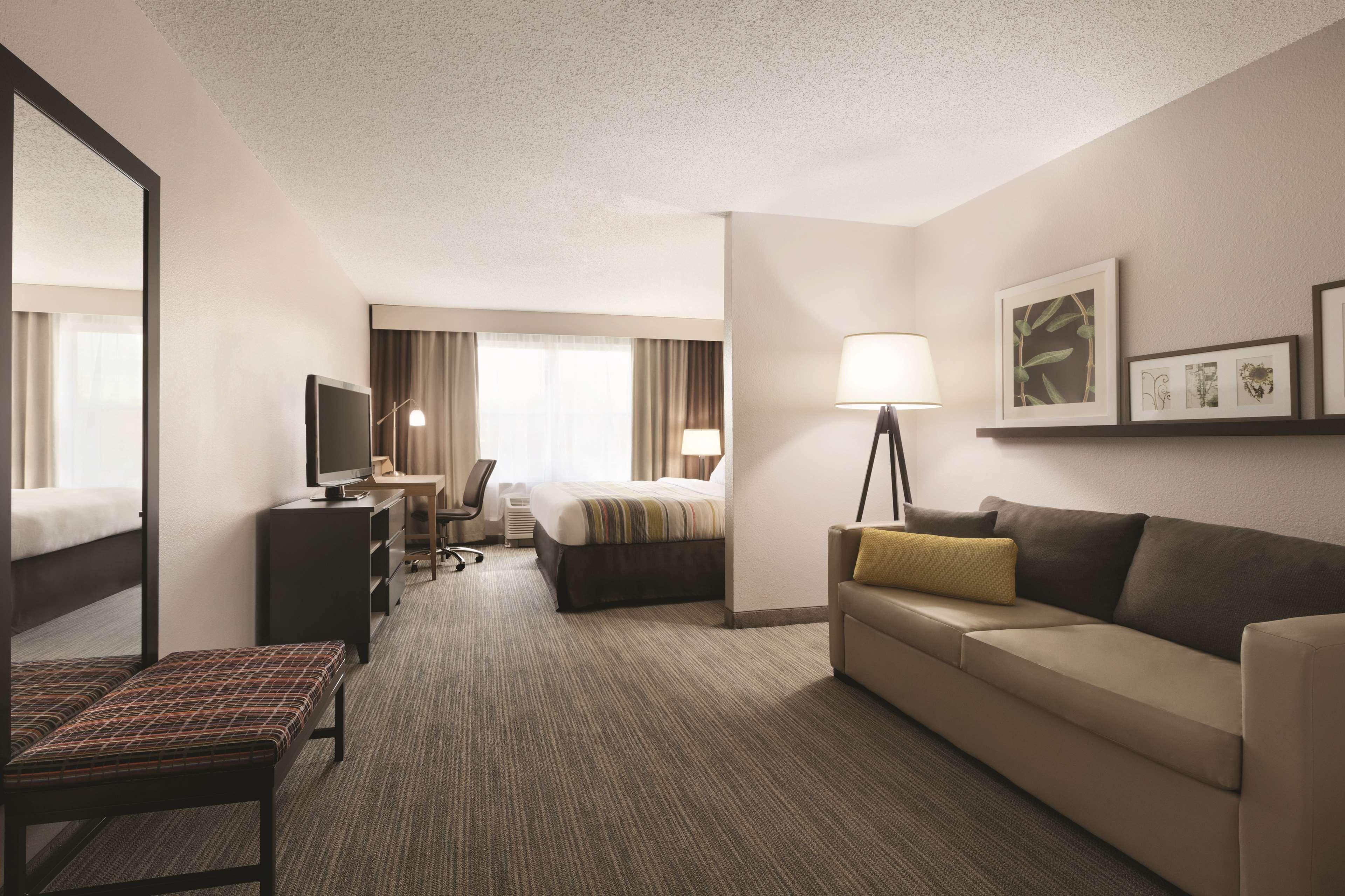 Country Inn & Suites By Radisson, Washington, Dc East - Capitol Heights, Md Экстерьер фото