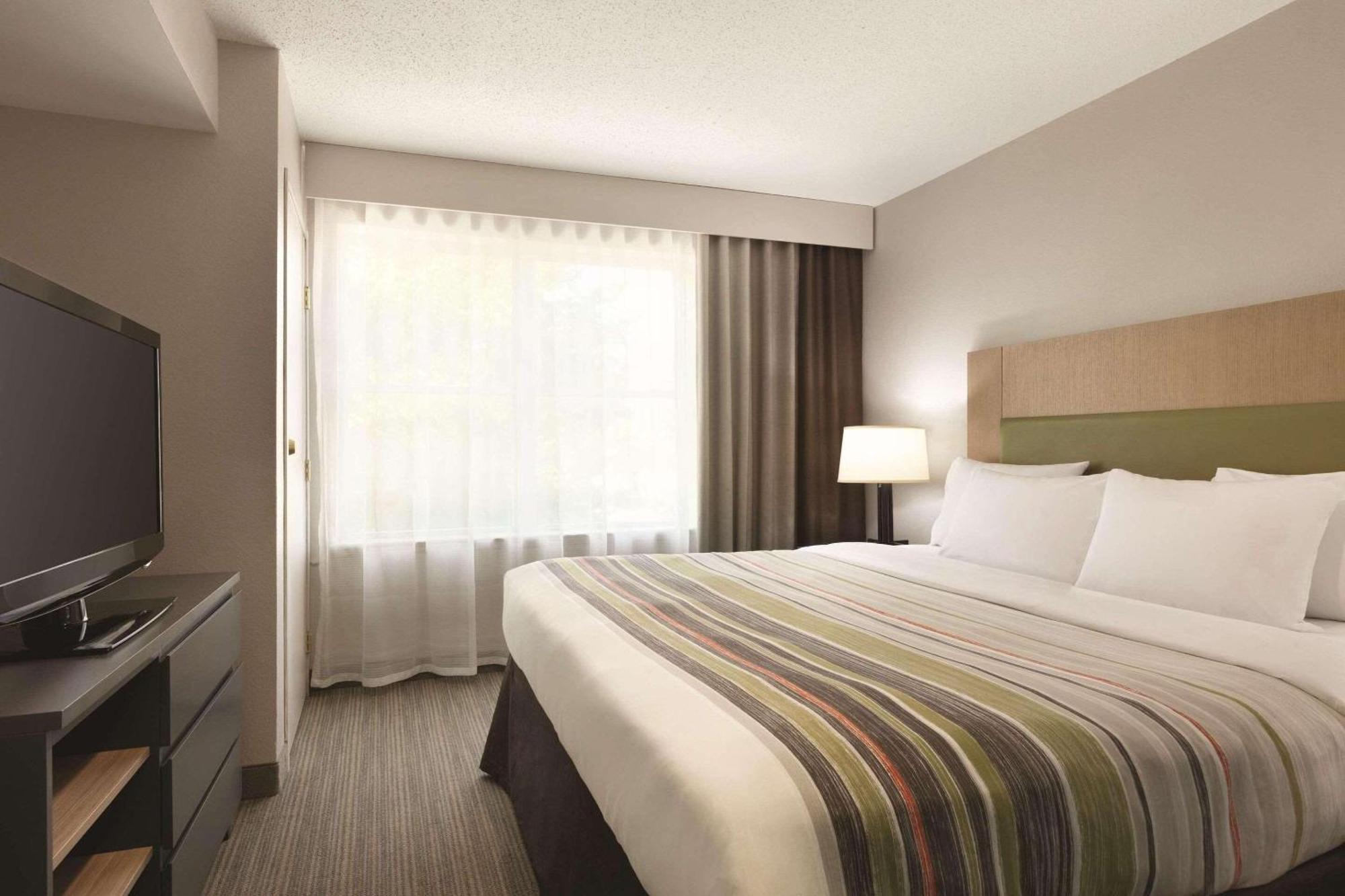 Country Inn & Suites By Radisson, Washington, Dc East - Capitol Heights, Md Экстерьер фото